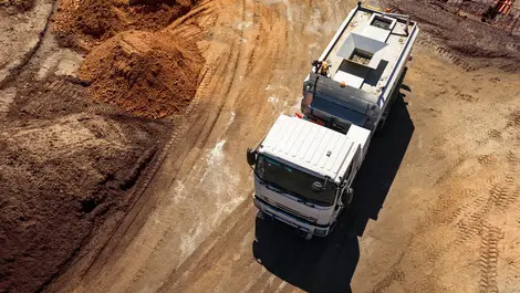 Myriota launches hybrid satellite & cellular tracking